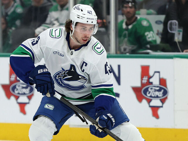 Quinn Hughes gav upp deltagandet i Four Nations Tournament på grund av fysiska skäl